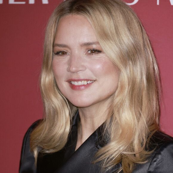 L'actrice est renversante.
Virginie Efira - Photocall du dîner des nommés aux César 2024 au restaurant Fouquet's à Paris le 5 février 2024. © Christophe Aubert / Bestimage 