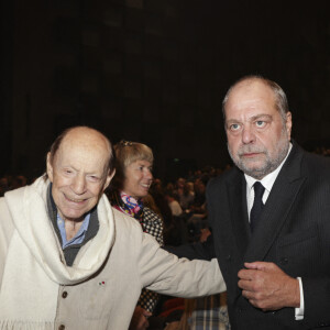 Charles Dumont, Eric Dupond-Moretti - Concert d'Isabelle Boulay en hommage au 60e anniversaire de la disparition d'Edith Piaf à la Seine Musicale à Boulogne-Billancourt le 17 octobre 2023. © Jack Tribeca / Bestimage