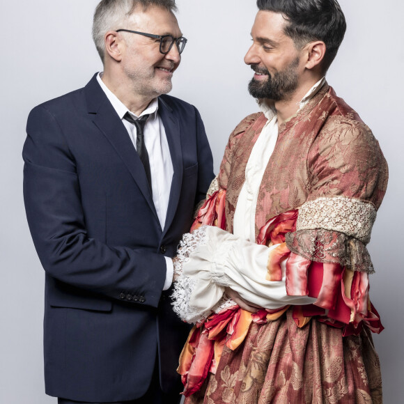 Exclusif - Laurent Ruquier et son compagnon Hugo Skliris (Manos) - Studio - Enregistrement de l'émission "La chanson secrète", présentée par N.Aliagas et diffusée le 29 décembre sur TF1 © Guillaume Gaffiot-Cyril Moreau / Bestimage 