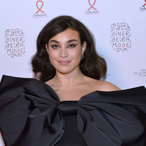 Comédienne et chanteuse, la pétillante brune se distingue par sa polyvalence.
Camélia Jordana au Dîner de la Mode au bénéfice du Sidaction, au Palais de Tokyo, dans le cadre de la Fashion Week de Paris Haute Couture printemps/été 2024 (PFW). Le 25 Janvier 2024. © Rachid Bellak / Bestimage 