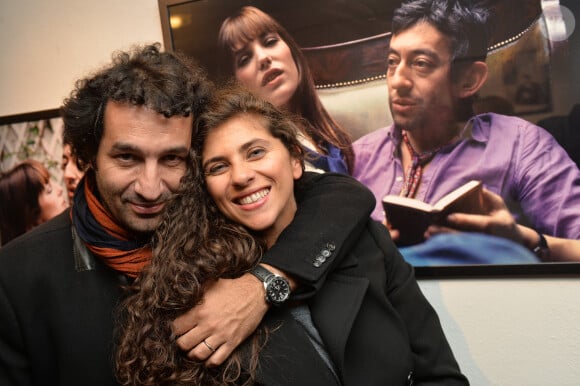 Elle est devenue belle-mère à 28 ans
Yasmine Oughlis et son mari Jacques - Exposition "Gainsbourg Intime" à l'occasion de la sortie en avant-première du livre Gainsbourg à la galerie du Lucernaire à Paris le 10 octobre 2016. © Veeren/Bestimage