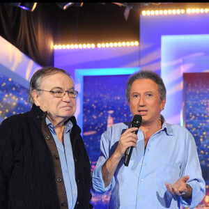 Le compositeur du générique Jean-Pierre Bourtayre et Michel Drucker - Emission Champs Elysées au studio Gabriel.