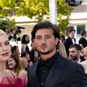 Katrina Patchett (Robe Christophe Guillarmé) et son compagnon Kylian - Montée des marches du film " The Old Oak " lors du 76ème Festival International du Film de Cannes, au Palais des Festivals à Cannes. Le 26 mai 2023 © Jacovides-Moreau / Bestimage 