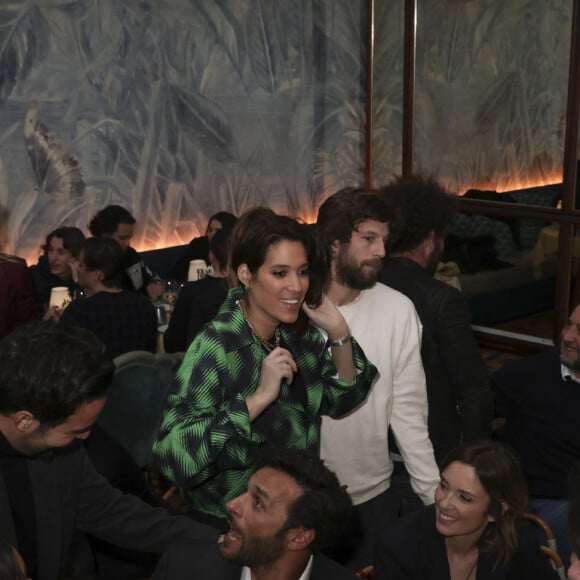 Exclusif - Yodelice (Maxime Nucci), Isabelle Ithurburu, Laurie Cholewa lors de la 5ème édition de la soirée "Les jeudis de Sandra" au Café Lapérouse à Paris, France, le 7 mars 2024.