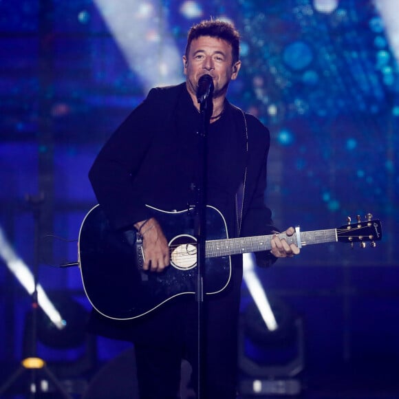 A l'Isle-sur-la-Sorgue dans le Vaucluse
Exclusif - Patrick Bruel - Enregistrement de l'émission "Paris 2024 le concert événement...dans un an les jeux" sur le parvis de l'Hôtel de Ville de Paris, diffusée le 25 juillet sur France 2 à 21h10. Le 3 juillet 2023 © Tiziano Da Silva-Christophe Clovis / Bestimage