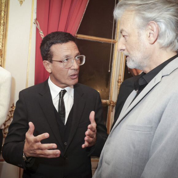 Exclusif - Omar Harfouch, Gilles Verdez - Soirée de lancement du nouveau magazine Entrevue que vient de racheter O. Harfouch au Sénat à Paris, France, le 6 décembre 2023. © Jack Tribeca/Bestimage 