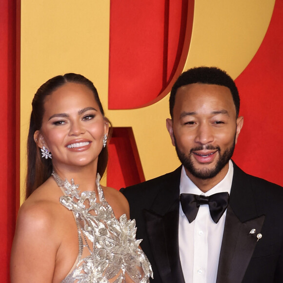 Chrissy Teigen et John Legend à la soirée des Oscars organisée par Vanity Fair