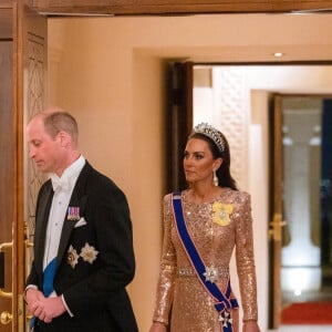 Le prince William, prince de Galles, et Catherine (Kate) Middleton, princesse de Galles, - Les familles royales au mariage du prince Hussein de Jordanie et de Rajwa al Saif, au palais Zahran à Amman (Jordanie), le 1er juin 2023. 