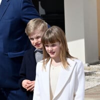 PHOTOS Gabriella de Monaco se distingue en blanc : look très élégant et cheveux plus longs pour célébrer son papa Albert