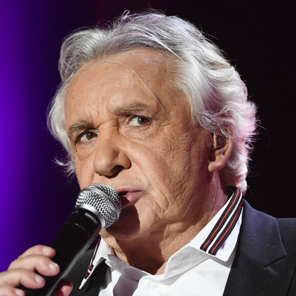 Exclusif - Michel Sardou - Enregistrement de l'émission "Bon Anniversaire Laurent Gerra" au Pavillon Baltard à Nogent-sur-Marne le 13 novembre 2017. L'émission sera diffusée sur France 2 le 29 décembre le jour J du 50ème anniversaire de L. Gerra. © Pierre Perusseau/Bestimage 