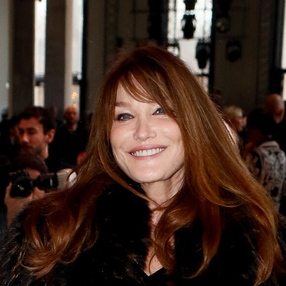 Exclusif - Carla Bruni - Sarkozy - People au défilé haute couture Zuhair Murad au palais de Tokyo à Paris, France, le 24 janvier 2024. © Christophe Clovis / Bestimage