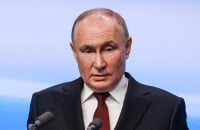 Vladimir Poutine réélu : Sa maîtresse Alina Kabaeva propriétaire d'un appartement de 2600m² ? Détails fous révélés
