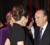 En 2011, Frédéric Mitterrand avait déclaré que Carla Bruni avait beaucoup oeuvré pour qu'il ait une place au gouvernement
Dîner de soutien pour la Fondation "Aides" suivit d'une vente aux enchères.