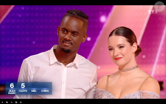 Une danseuse comparée à un trophée dans "DALS", TF1.