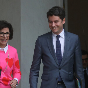 La ministre de la culture Rachida Dati et le Premier ministre, Gabriel Attal à la sortie du conseil des ministres, au palais présidentiel de l'Elysée, à Paris, France, le 13 mars 2024. © Stéphane Lemouton/Bestimage 