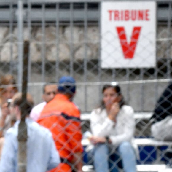 Gad Elmaleh et son fils Raphaël durant le 6e Monaco E-Prix à Monaco, le 6 mai 2023. © Bruno Bebert/Bestimage