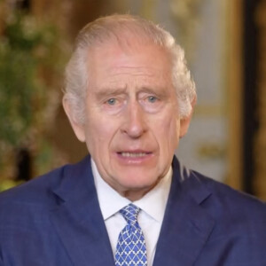 Le message a été enregistrée plus tôt dans le mois, sûrement avant l'annonce de Kate
Première vidéo publique du roi Charles III depuis l'annonce de son cancer, diffusée lors du Commonwealth Day à Westminster. 