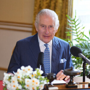 Dans une intervention prévue pour Pâques.
Roi Charles, Intervention pour le Maundy Thursday, @ BBC/Sky/ITV News.