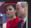 Kate Middleton et le prince William sont sortis du silence
Le prince William, prince de Galles, et Catherine (Kate) Middleton, princesse de Galles - Cérémonie de bienvenue du président de la Corée du Sud et de sa femme à Horse Guards Parade à Londres