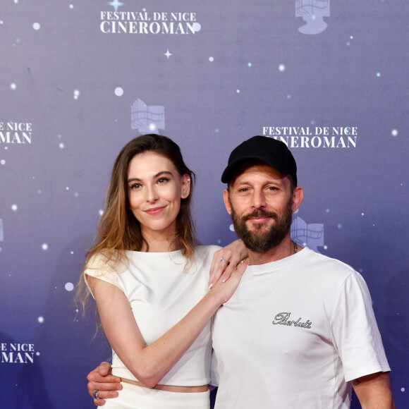 Nicolas Duvauchelle et sa compagne Chloé Roy - 3ème soirée de la 5ème édition du festival CinéRoman au cinéma Pathé Gare du Sud à Nice le 5 octobre 2023. © Bruno Bebert/Bestimage