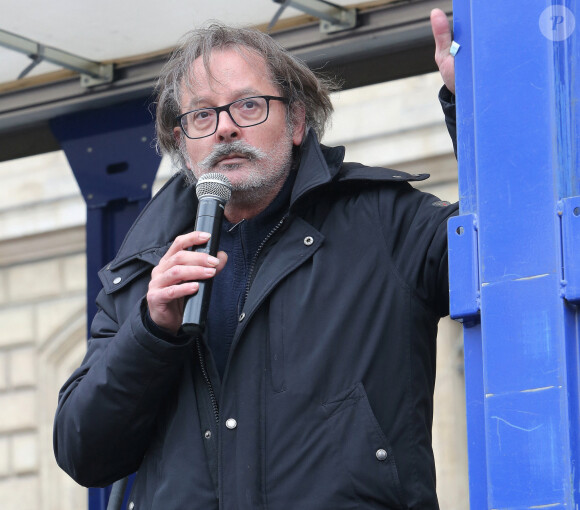 Christophe Alévêque - Manifestation des intermittents du spectacle, place de la République, à Paris. Le 4 mars 2021