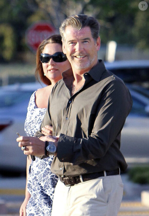 Pierce Brosnan et sa femme Keely (17 mars à Los Angeles)