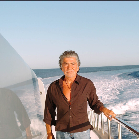 Roberto Cavalli était particulièrement ému lors de la naissance de son sixième enfant, il y a quelques mois.
Roberto Cavalli à Saint-Tropez sur son yacht (archive)