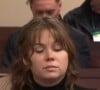 L'armurière en charge des armes vient d'être condamnée par la justice américaine

Info - Tir mortel sur le film "Rust": Hannah Gutierrez-Reed, l'armurière, condamnée à 18 mois de prison ferme.