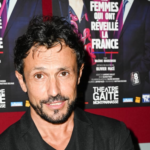 Exclusif - Willy Rovelli - Générale de la pièce "Ces Femmes qui ont réveillé la France" au théâtre Gaité Montparnasse à Paris le 20 septembre 2021. © Coadic Guirec/Bestimage