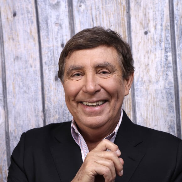 Rendez-vous portrait en studio avec Jean-Pierre Foucault à Paris le 9 novembre 2017. © Cédric Perrin / Bestimage