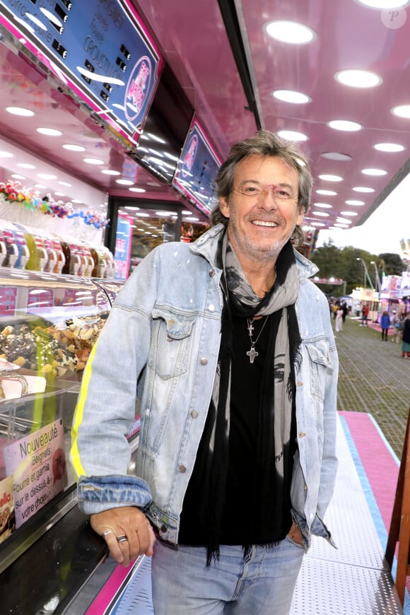 Semi-exclusif - Jean-Luc Reichmann lors de l'ouverture de la Fête à Neuneu 2023, la fête foraine du bois de boulogne célèbre ses 40 ans, à Paris, France, le 1er septembre 2023.  © Cédric Perrin/Bestimage