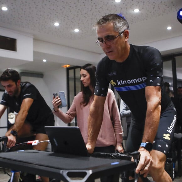 Laurent Jalabert lors de la soirée Kinomap, une application interactive d'entraînement au cyclisme en salle, à Paris le 23 janvier 2024. © Michael Baucher / Panoramic / Bestimage