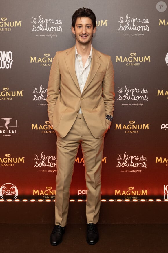 Pierre Niney - Soirée sur la plage Magnum lors du 76ème Festival International du Film de Cannes le 21 mai 2023. © Cannes Magnum/Jeremy Melloul/Bestimage 