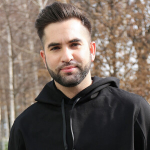 La compagne, l'oncle et la tante de Kendji Girac ont été auditionnés.
Info - Kendji Girac a été blessé par balle cette nuit sur une aire de gens du voyage à Biscarosse - Kendji Girac quitte les studios de Radio France à Paris, France, le 3 mars 2021. © Panoramic/Bestimage 