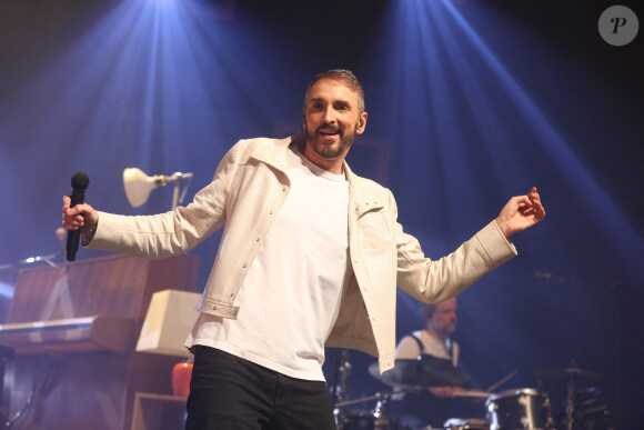 Christophe Willem se produit à Confluence le 15 février 2024 à Avignon, France. Photo par Jerome Domine/ABACAPRESS.COM