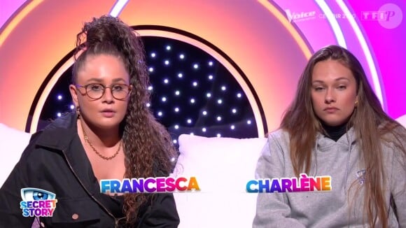 Mais sur Internet, une rumeur enfle : ce serait un "faux casting"
Francesca et Charlène, candidates de Secret Story. Crédit : TF1