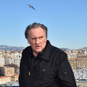 Gérard Depardieu durant le photocall organisé pour la présentation de la saison 2 de la série "Marseille" pour Netflix au Sofitel du Vieux Port à Marseille, le 18 février 2018. 8 nouveaux épisodes qui seront diffusés à partir du 23 février. © Bruno Bebert / Bestimage 