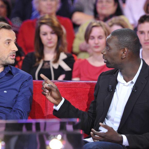 Omar Sy, Fred Testot - Enregistrement de l'emission "Vivement Dimanche" a Paris le 5 Decembre 2012.