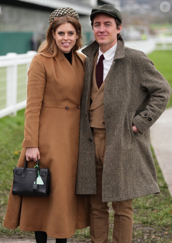 La princesse Beatrice d'York et son mari Edoardo Mapelli Mozzi - Les membres de la famille royale d'Angleterre assistent au Cheltenham Festival, les courses de Cheltenham - jour 3 le 14 mars 2024. 