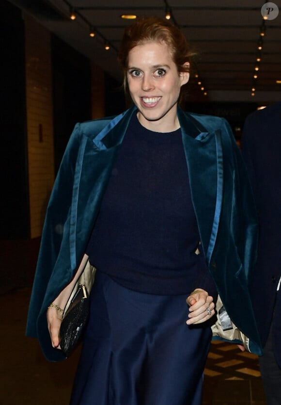 Princesse Beatrice à la première de "James Blunt: One Brit Wonder" au Picturehouse Central à Londres.