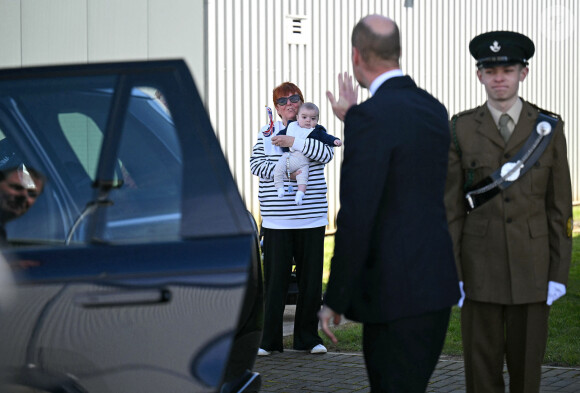 Le prince William, prince de Galles, visite la société Low Carbon Materials à Seaham, le 30 avril 2024. L'entreprise travaille à créer des alternatives de matériaux de construction à faible émission de carbone. 