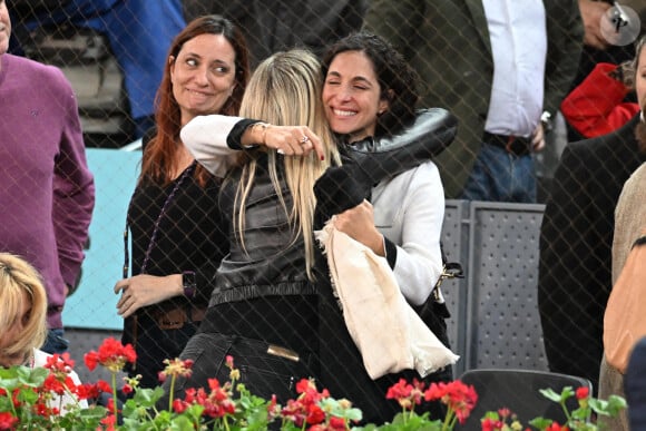 Maribel Nadal et Xisca Perelló - La famille proche de Rafael Nadal est émue après sa défaite en huitième de finale au Tournoi de tennis de Madrid (Mutua Madrid Open) le 30 avril 2024. 