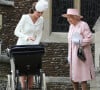 Ainsi que celles du landau utilisé pour son baptême. 
Kate Middleton, la duchesse de Cambridge et sa fille la princesse Charlotte de Cambridge, la reine Elisabeth II - Sorties après le baptême de la princesse Charlotte de Cambridge à l'église St. Mary Magdalene à Sandringham, le 5 juillet 2015. 