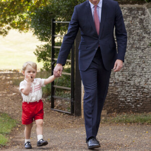 Le prince William, le prince George de Cambridge - Sorties après le baptême de la princesse Charlotte de Cambridge à l'église St. Mary Magdalene à Sandringham, le 5 juillet 2015. 
