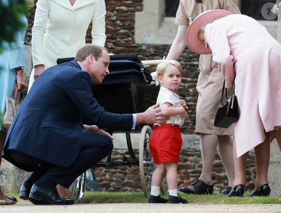 Le prince William, le prince George de Cambridge, la reine Elisabeth II - Sorties après le baptême de la princesse Charlotte de Cambridge à l'église St. Mary Magdalene à Sandringham, le 5 juillet 2015. 