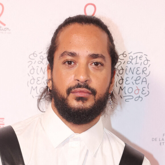 Slimane au "Diner de la mode", soirée "Sidaction", à Paris pour l'association AIDS le 25 janvier 2024 à Paris. Photo par Jerome Domine/ABACAPRESS.COM