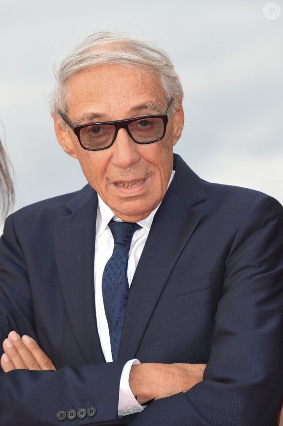 Le réalisateur André Téchiné a été cité à plusieurs reprises dans l'article de Libération
 
André Téchiné - Photocall sur le tapis rouge du festival du film de Cabourg le 16 juin 2018. © Coadic Guirec / Bestimage