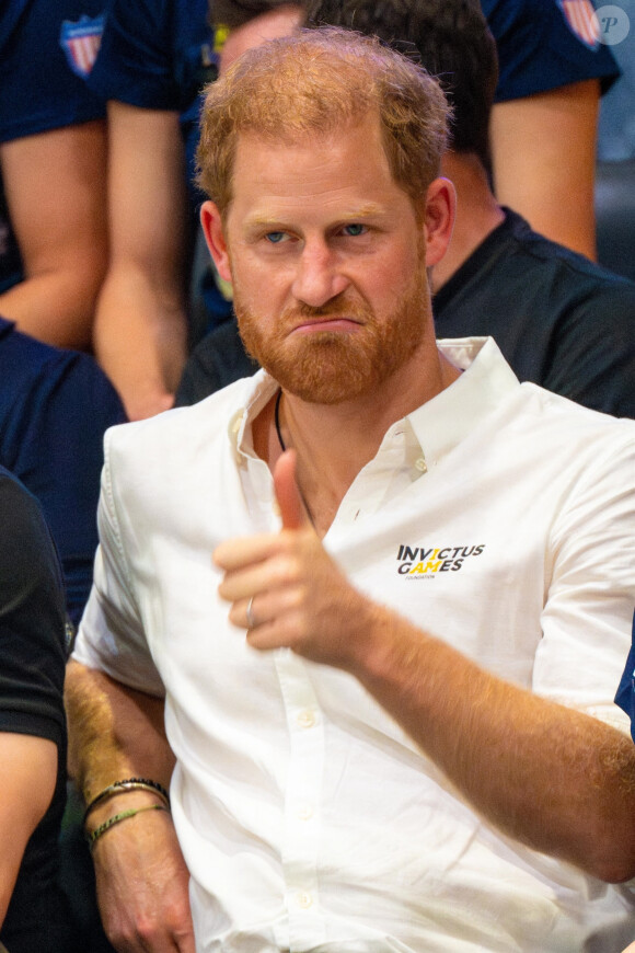 En février ils ont partagé seulement 30 minutes ensemble quand Harry a retrouvé son père après l'annonce de son cancer.
Harry, duc de Sussex aux Invictus Games 2023 à Dusseldorf.