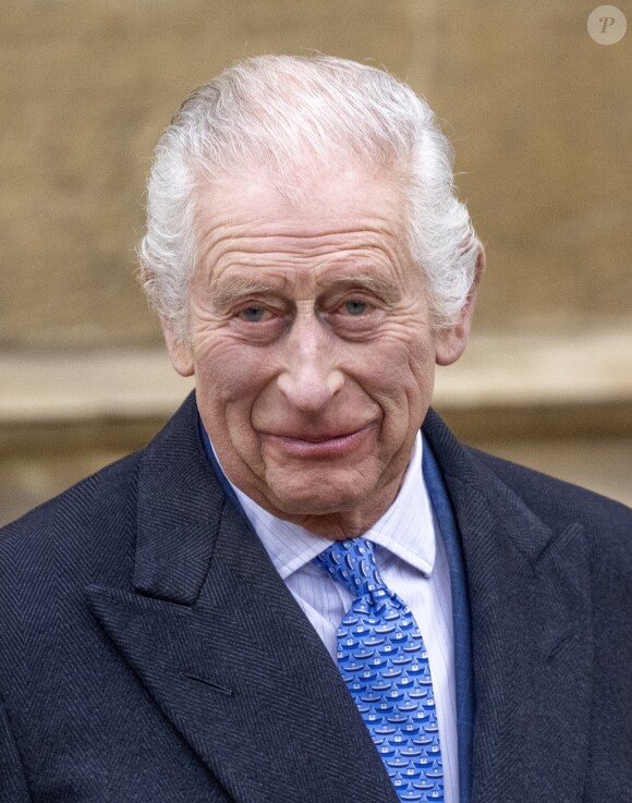 Quelques heures avant l'arrivée du duc de Sussex, le roi Charles III a été repéré ce matin à Windsor et la question que tout le monde se pose est : père et fils vont-ils se voir ?
Les membres de la famille royale britannique arrivent à la chapelle Saint-George pour assister à la messe de Pâques.