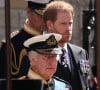 Le prince Harry aurait bien aimé voir son père, Charles III
 
Le prince de Galles William, le roi Charles III d'Angleterre et le prince Harry, duc de Sussex - Sorties du service funéraire à l'Abbaye de Westminster pour les funérailles d'Etat de la reine Elizabeth II d'Angleterre. Le 19 septembre 2022